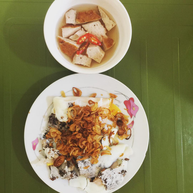 Kh&#244;ng phải chen ch&#250;c xếp h&#224;ng, H&#224; Nội c&#243; 5 qu&#225;n ngon vỉa h&#232; ngồi đợi lấy số rất văn minh - Ảnh 8.